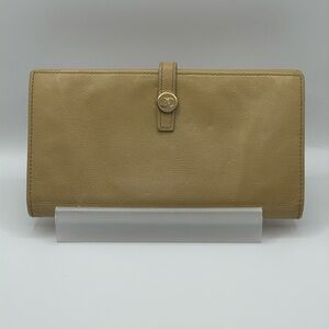 Beautiful Vintage Chanel wallet